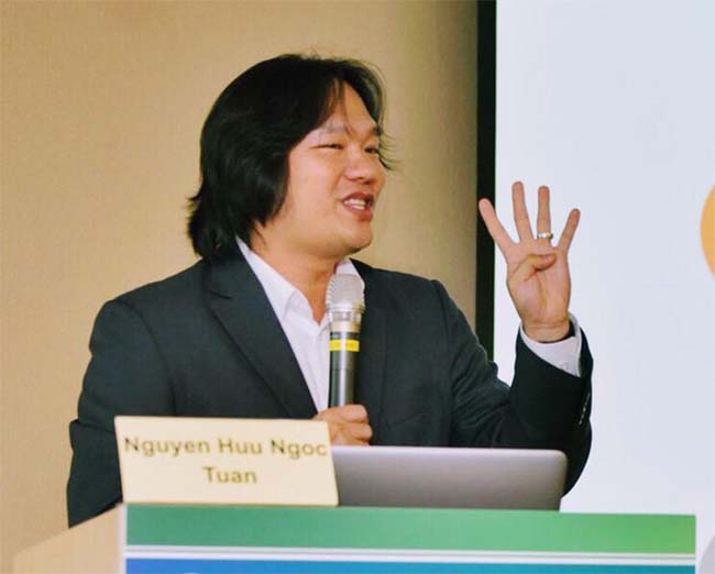 TS. BS. Nguyễn Hữu Ngọc Tuấn, cựu học sinh 1993-1996