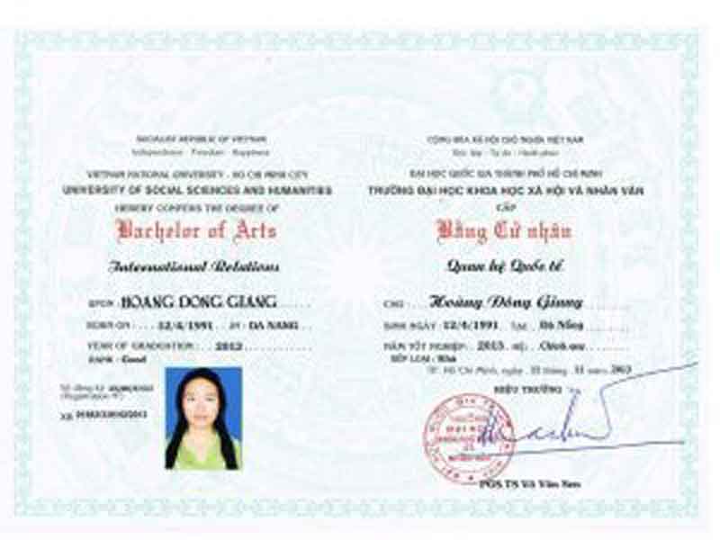 Hình ảnh bằng cấp của cô Hoàng Đông Giang - Gia sư Ielts của trung tâm gia sư Tâm Tài Đức 2